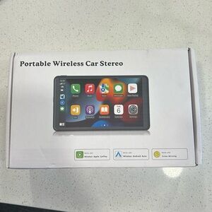 Wireless “CarPlay” stereo